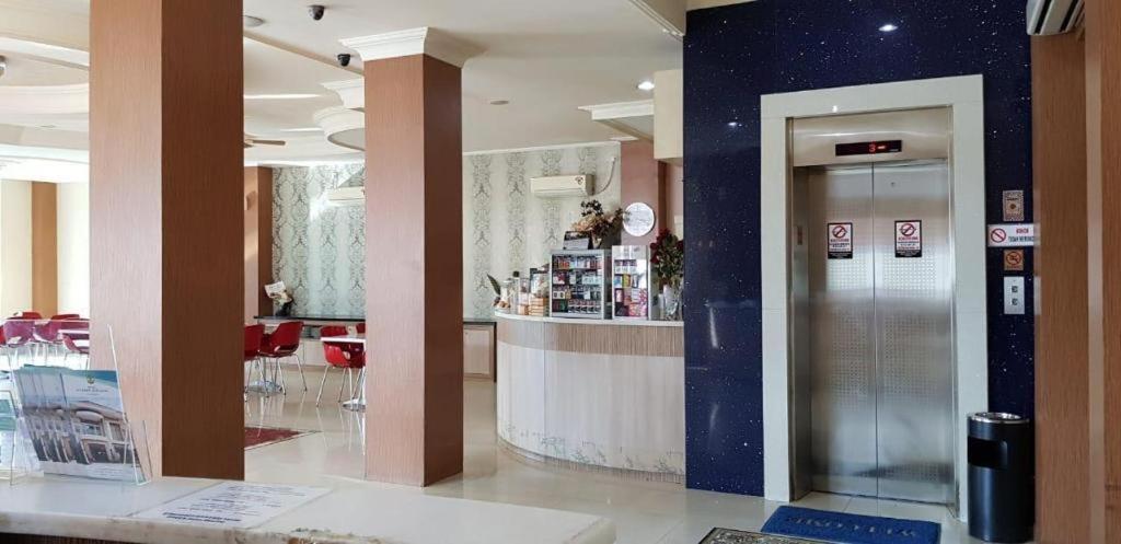 Hotel Sulawesi Gorontalo Surabaja Zewnętrze zdjęcie